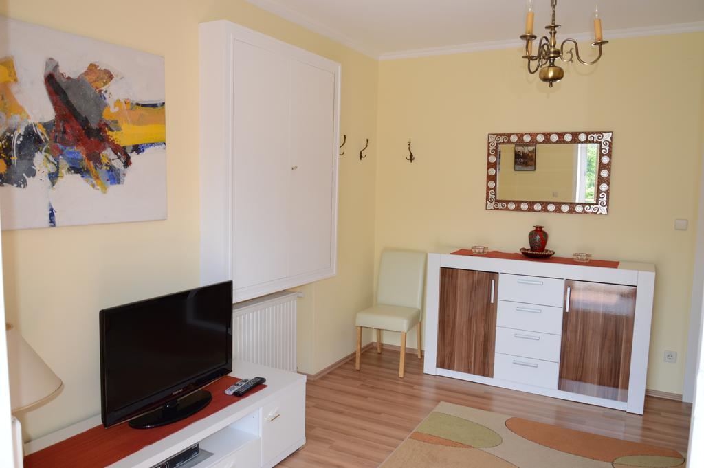 Haus Thon Apartment Боденсдорф Стая снимка